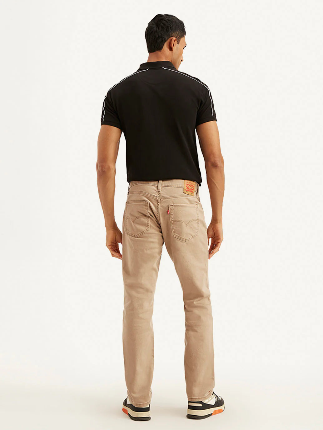 Jean athlétique 541 beige taille mi-haute
