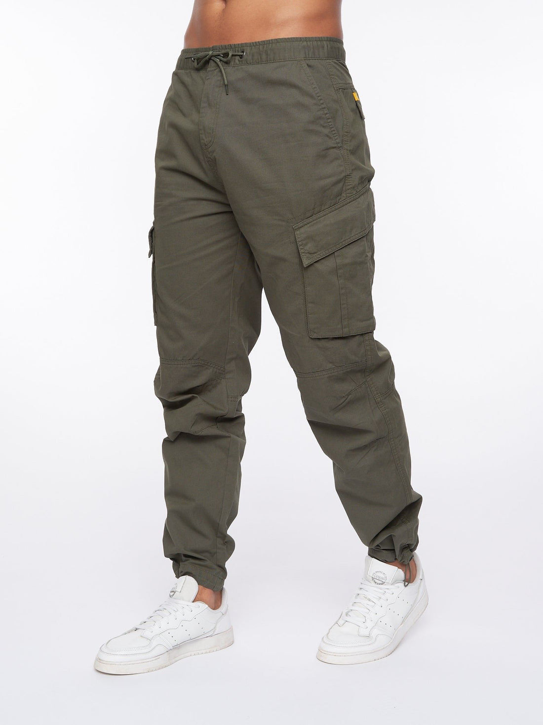 Pantalon cargo  CROSSHATCH ¨Sidemoore¨ olive