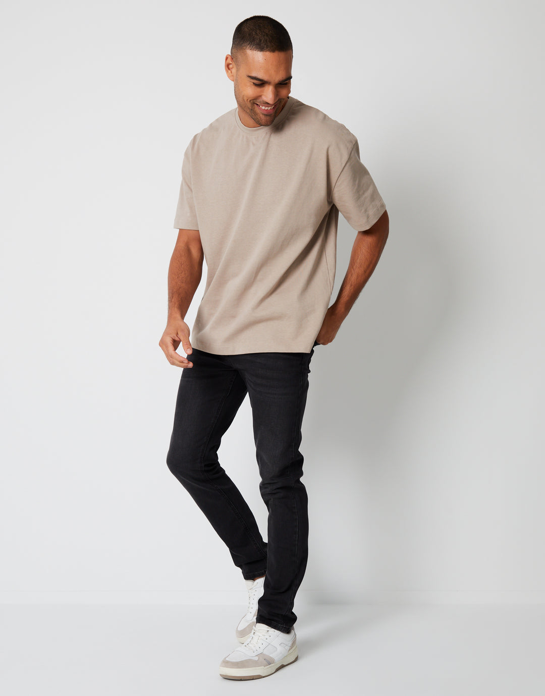 Jean Threadbare slim gris